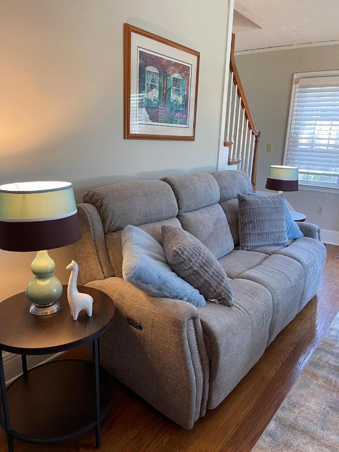 Quaint, Comfy, Close & Convenient Τσάρλεστον Εξωτερικό φωτογραφία